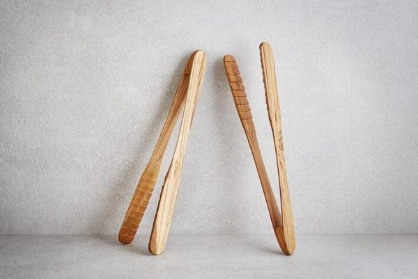 Teak Tongs（柚木钳）